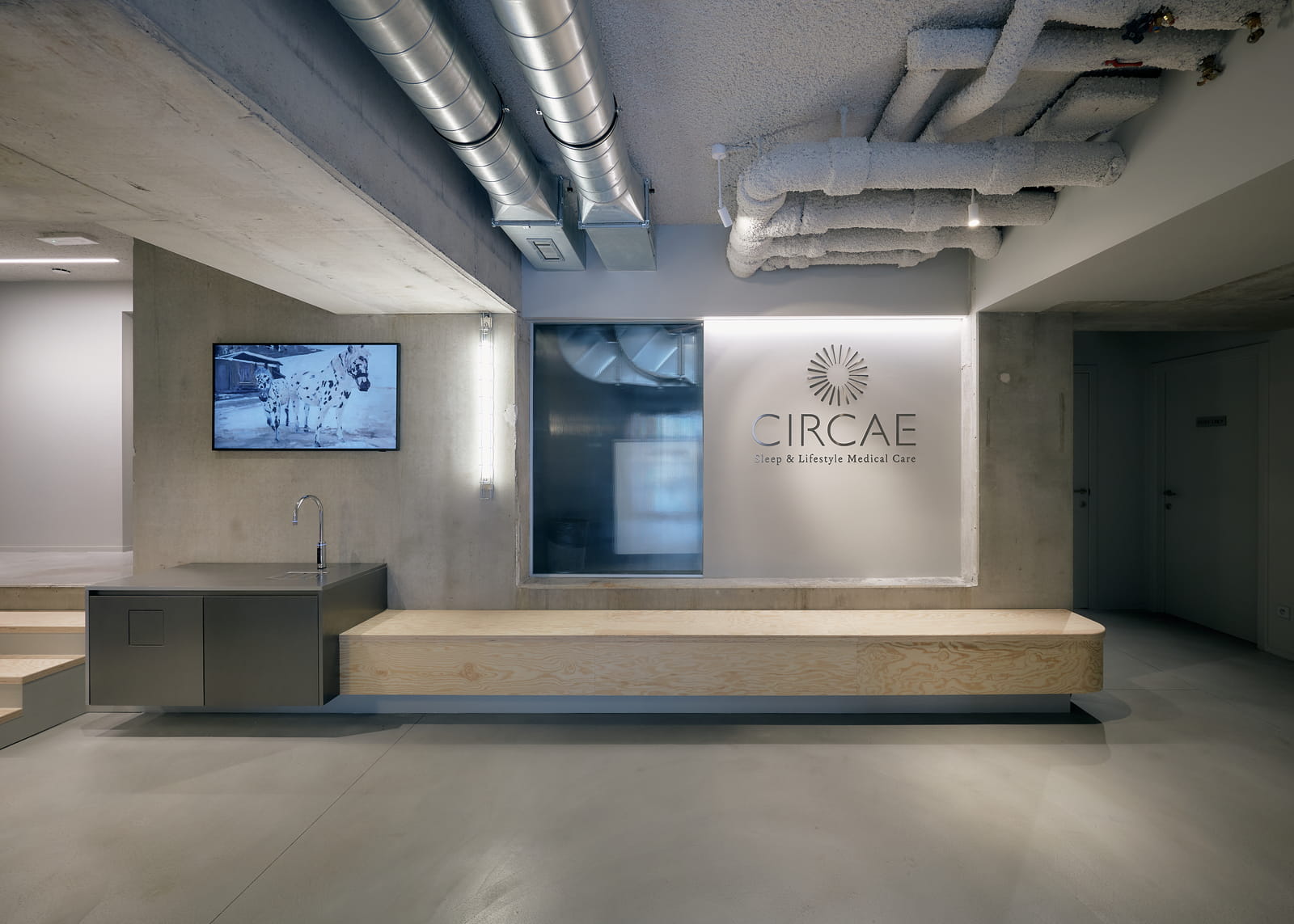 Vue sur l'espace lounge